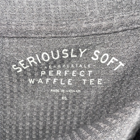 Aeropostale Women's Seriously Soft Perfect Waffle Tee Gray Size XS - Picture 2 of 3